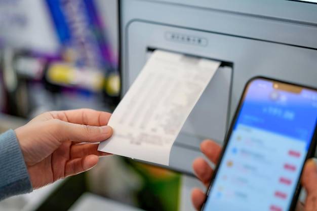 Co potwierdza zakup podczas robienia zakupów online?